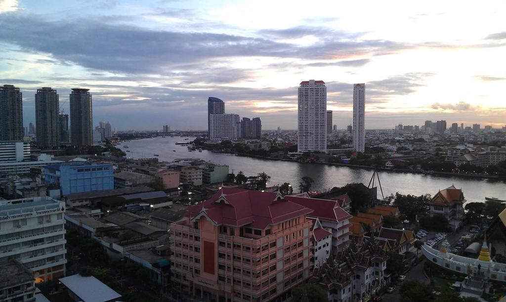Big Orange Localstay At Siam Bangkok Extérieur photo